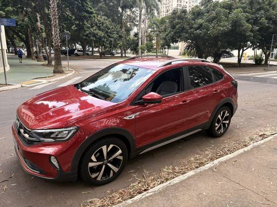VOLKSWAGEN NIVUS 1.0 200 TSI TOTAL FLEX HIGHLINE AUTOMÁTICO